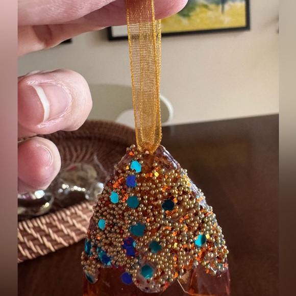 Amber faceted Christmas ornament - Picture 4 of 4